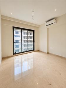 Bedroom Image of 2700 Sq.ft 5 BHK Apartment / Flat for sale in Santacruz West Mumbai for Rs. 200000000