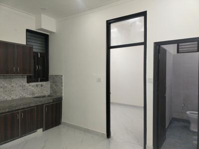 Living Room Image of 800 Sq.ft 2 BHK Apartment / Flat for sale in CI Golf City, Kambakshpur Noida for Rs. 3054000