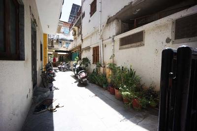 Balcony Image of 3330 Sq.ft 5 BHK Independent House for sale in Naranpura Ahmedabad for Rs. 27500000