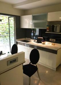 Kitchen Image of 888 Sq.ft 2 BHK Apartment / Flat for sale in Juhu Mumbai for Rs. 40000000