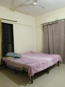 Bedroom Image of 931 Sq.ft 2 BHK Apartment / Flat for rent in Magarpatta Iris, Magarpatta City Pune for Rs. 40000