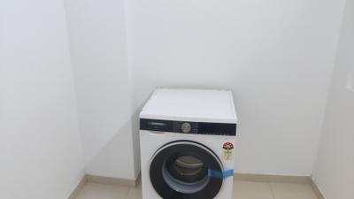Bedroom Image of 2400 Sq.ft 3.5 BHK Apartment / Flat for sale in DLF One Midtown, Karampura New Delhi for Rs. 55000000