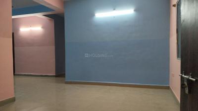 Living Room Image of 1200 Sq.ft 3 BHK Apartment / Flat for rent in Airport Gate no. 1 Kolkata for Rs. 18000