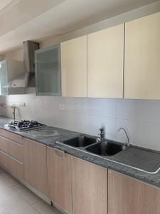 Kitchen Image of 1982 Sq.ft 3 BHK Apartment / Flat for sale in DLF Park Place, Sector 54 Gurgaon for Rs. 67000000