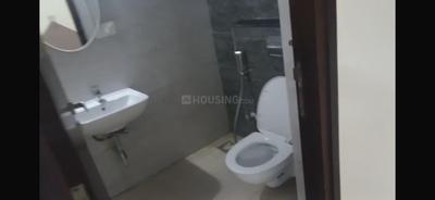 Bathroom Image of 1900 Sq.ft 3 BHK Apartment / Flat for rent in Signature Altius, Kollur Hyderabad for Rs. 40000