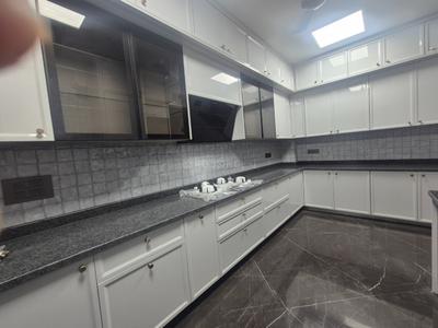 Kitchen Image of 3880 Sq.ft 4.5 BHK Builder Floor for sale in Neeti Bagh New Delhi for Rs. 250000000
