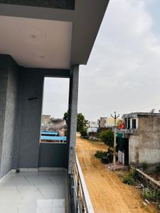 Balcony Image of 900 Sq.ft 2 BHK Independent House for sale in Mowa Raipur for Rs. 4000000