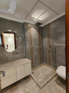 Bathroom Image of 1800 Sq.ft 3 BHK Builder Floor for sale in Shalimar Bagh New Delhi for Rs. 39500000