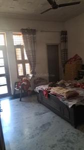 Bedroom Image of 2000 Sq.ft 3 BHK Builder Floor for rent in Sector 9 Gurgaon for Rs. 27000