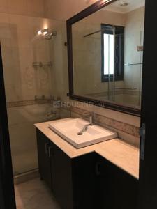 Bathroom Image of 7200 Sq.ft 8 BHK Villa for sale in Maharani Bagh New Delhi for Rs. 500000000