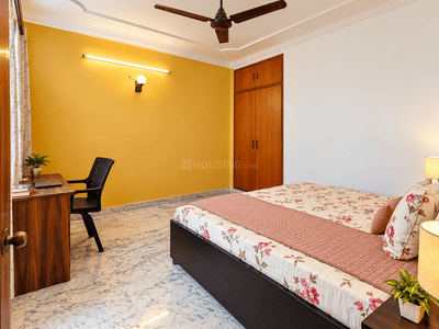 Image of 890 Sq.ft 2 BHK Apartment / Flat for sale in Gautam Nagar, New Delhi for Rs. 15000000