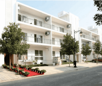 Image of 1230 Sq.ft 2.5 BHK Builder Floor for sale in Central Park Flower Valley, Sector 33, Sohna for Rs. 15000000