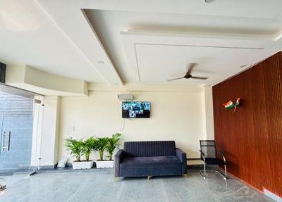 Hall Image of 750 Sq.ft 1 RK Builder Floor for rent in Sector 39 Gurgaon for Rs. 28500