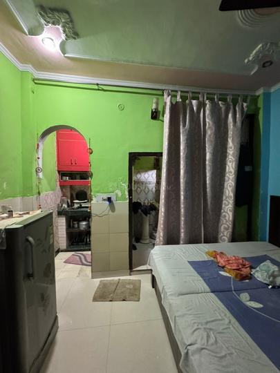 L Block, Delta II Greater Noida Bedroom 1