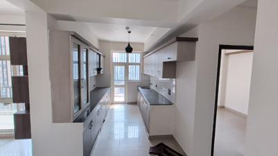 Kitchen Image of 1180 Sq.ft 2 BHK Apartment / Flat for rent in Panchsheel Wellington, Crossings Republik Ghaziabad for Rs. 22000