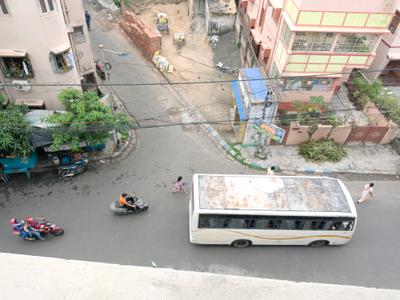 Living Room Image of 1200 Sq.ft 3 BHK Apartment / Flat for sale in Lake Gardens Kolkata for Rs. 9000000