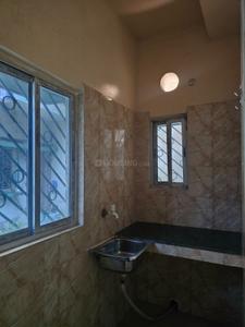 Kitchen Image of 350 Sq.ft 1 BHK Apartment / Flat for rent in Mukundapur Kolkata for Rs. 6500
