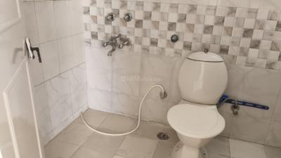 Image of 2500 Sq.ft 4 BHK Apartment / Flat for sale in Beverly Park Apartments, Sector 22 Dwarka, New Delhi for Rs. 47000000