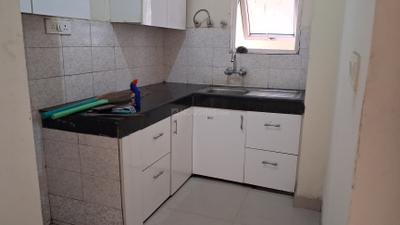 Kitchen Image of 900 Sq.ft 2 BHK Apartment / Flat for sale in Habitech Panchtatva Phase 1, Noida Extension Greater Noida for Rs. 7500000