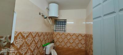 Bathroom Image of 600 Sq.ft 2 BHK Builder Floor for rent in Banaswadi Bengaluru for Rs. 14100