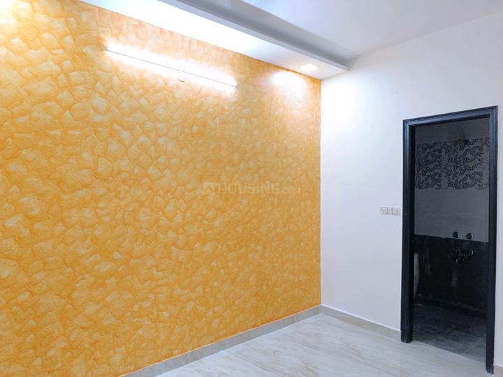 Govindpuri Main Image 1