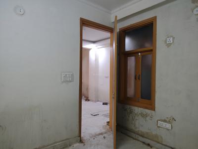 Bedroom Image of 650 Sq.ft 2 BHK Builder Floor for sale in Sangam Vihar New Delhi for Rs. 3700000