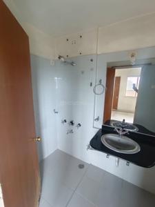 Bathroom Image of 1220 Sq.ft 2 BHK Apartment / Flat for rent in Sangamvadi Pune for Rs. 50000