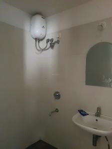 Common Bathroom Image of 909 Sq.ft 2 BHK Apartment / Flat for sale in Lodha Casa Rio, Palava Phase 1 Thane for Rs. 5100000