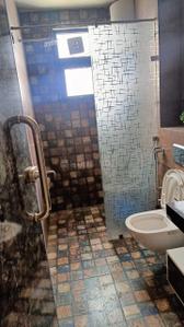 Bathroom Image of 2400 Sq.ft 4 BHK Apartment / Flat for rent in Pacific Estate, Majra Dehradun for Rs. 65000