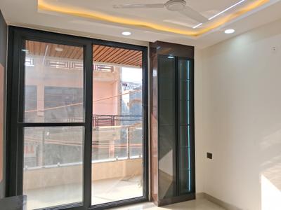 Bedroom Image of 1250 Sq.ft 4 BHK Builder Floor for sale in Deenpur New Delhi for Rs. 12400000