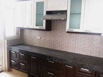 Kitchen Image of 1600 Sq.ft 3 BHK Apartment / Flat for sale in Grand Omaxe, Sector 93B Noida for Rs. 25000000