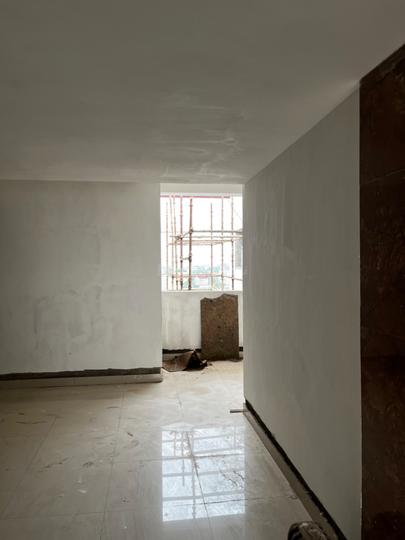 Tulsiani Square Phase II Main Image 1