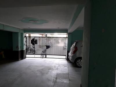 Car Garage Image of 625 Sq.ft 2 BHK Apartment / Flat for sale in Tara Nagar New Delhi for Rs. 2800000