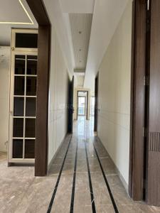 Image of 4500 Sq.ft 4 BHK Builder Floor for sale in New Friends Colony, New Delhi for Rs. 170000000