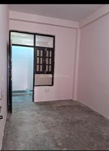 Bedroom Image of 900 Sq.ft 2 BHK Builder Floor for rent in Chinhat Lucknow for Rs. 6000