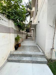 Balcony Image of 650 Sq.ft 1 BHK Villa for rent in Bibwewadi Pune for Rs. 30000