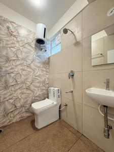 Bathroom Image of 650 Sq.ft 1 BHK Apartment / Flat for rent in Brookefield Bengaluru for Rs. 31000