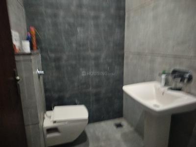 Bathroom Image of 2200 Sq.ft 2 BHK Builder Floor for rent in Green Avenue Amritsar for Rs. 30000