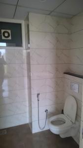 Bathroom Image of 1709 Sq.ft 3 BHK Apartment / Flat for rent in Maxxus Elanza, PR7 Airport Road Zirakpur for Rs. 24000