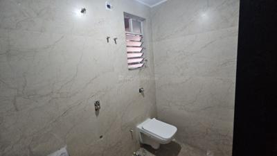 Bathroom Image of 600 Sq.ft 1 BHK Apartment / Flat for sale in Sanghvi Nesta, Thane West Thane for Rs. 12500000