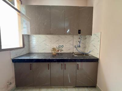 Kitchen Image of 650 Sq.ft 1 RK Builder Floor for rent in Innovator Studio Apartments, Sector 110 Gurgaon for Rs. 22000