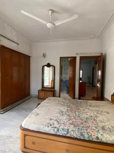 Bedroom Image of 2700 Sq.ft 3 BHK Builder Floor for sale in DLF Phase 2, DLF Phase 2 Gurgaon for Rs. 35000000