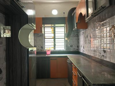 Kitchen Image of 1600 Sq.ft 3 BHK Apartment / Flat for sale in Rajarhat Kolkata for Rs. 4500000