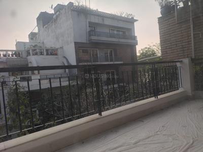 Balcony Image of 1800 Sq.ft 2 BHK Builder Floor for rent in Gulmohar Park New Delhi for Rs. 80000