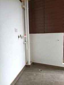 Drying Area Image of 547 Sq.ft 1 BHK Apartment / Flat for rent in K R Puram Bengaluru for Rs. 19000