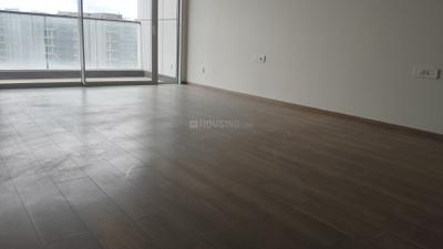 Bedroom Image of 2321 Sq.ft 3.5 BHK Apartment / Flat for sale in Panchshil Towers, Kharadi Pune for Rs. 38000000