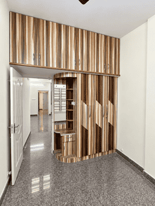 Bedroom Image of 600 Sq.ft 2 BHK Independent House for rent in Benson Town Bengaluru for Rs. 16500