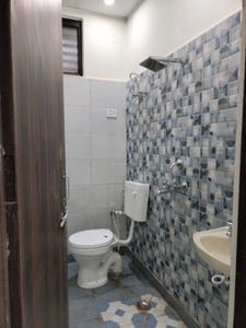 Common Bathroom Image of 750 Sq.ft 2 BHK Apartment / Flat for sale in Kambakshpur Noida for Rs. 3083800