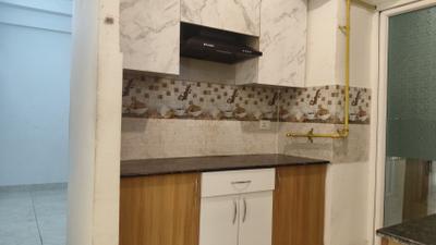 Kitchen Image of 1000 Sq.ft 3 BHK Apartment / Flat for rent in Gaurs Siddhartham, Siddharth Vihar Ghaziabad for Rs. 25000