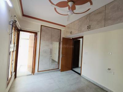 Bedroom Image of 1005 Sq.ft 2 BHK Builder Floor for rent in Anand Vihar New Delhi for Rs. 29400